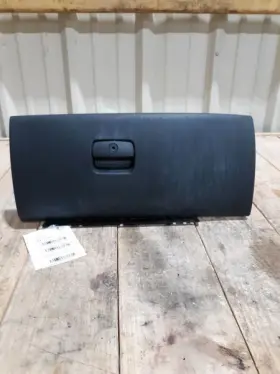 260.gm8508 2008 Avalanche Glove Box 64108