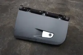6ct11lxhaa Alfa Romeo Glove Box Compartment Assembly Black Oem Giulia 2017-21 6ct11lxhaa Alfa Romeo Glove Box Compartment Assembly Black Oem Giulia 2017-21