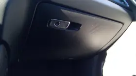 260.au1c16 Audi Q3 2016 Glove Box 1604066