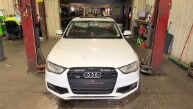 260.au1m14 Audi A4 2014 Glove Box 970006