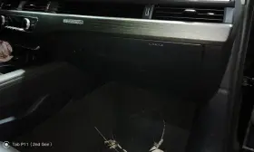 260.au1m19 Audi A4 2019 Glove Box 761747