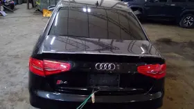 260.au1n13 Audi S4 2013 Glove Box 6367269