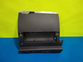8j1880302c Audi 2009-2014 Tts Quattro Coupe Mk2 - Glove Box / Compartment