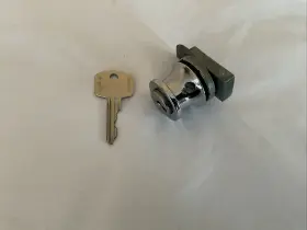 Fs893 Austin Healey Original 3000 Mk3 Bj8 Glovebox Lock With Key Oem