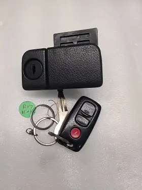 Q0ezmza2mq Beler Oem Glove Box Latch With Key For Mazda Miata 1994-1997 And Rx-7 1994-1995