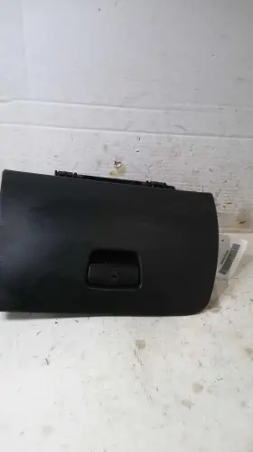 260.bm1115 Bmw X1 2015 Glove Box 524403
