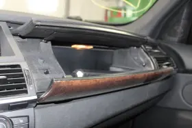 260.bm1513 Bmw X5 2013 Glove Box 315873