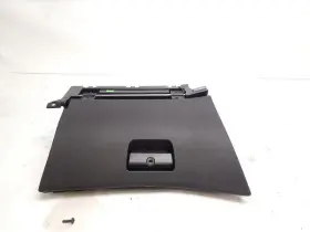 260.bm1d05 Bmw Glove Box For 330ci 2005