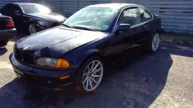 260.bm1k00 Bmw 323i 2000 Glove Box 478971