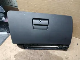 260.bm1l11 Bmw 328i 2011 Glove Box 585561