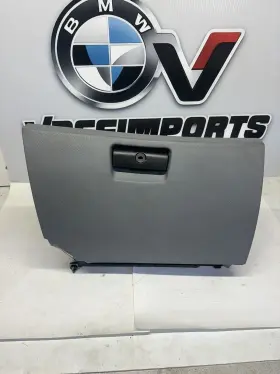 8408845 Bmw 00-06 X5 E53 Grey Right Dash Glove Box Compartment Storage