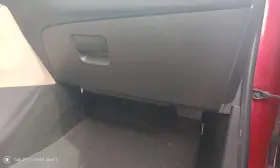 260.gm4i18 Buick Envision 2018 Glove Box 671970