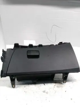 260.gm4i20 Buick Envision 2020 Glove Box 538567