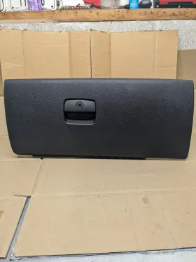 20925891 Cadillac 2007-2014 Escalade Glove Box P/n