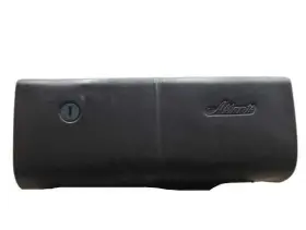 260.gm6m88 Cadillac Allante 1988 Glove Box 336832