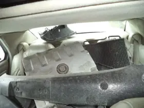 260.gm6v00 Cadillac Glove Box Fits 00 Deville 100276
