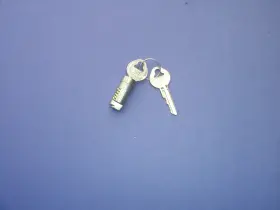 Cl146aa Chevelle & El Camino 1965-1966-1967 Chevrolet Ss Console Lock-original Pearhead Gm Keys