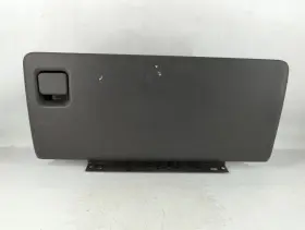 13z361318448 Chevrolet 2006 Chevy Silverado 2500 Glove Box Storage 15052520 Neutral Ygfrz