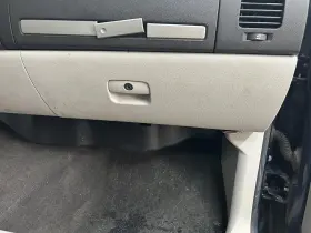 2309443 Chevrolet Used Glove Box Fits 2007 Silverado 1500 Pickup Grade A