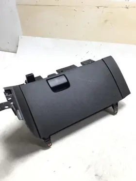 23135223 Chevrolet 2018 Chevy Impala Premier Glove Box ##