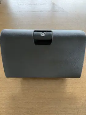 23387846 Chevrolet 2019-2024 Chevy Silverado Gmc Sierra Lower Glove Box Compartment Oem Gm
