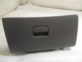 260-01053c Chevrolet Malibu Titanium Gray Glovebox Glove Box Assembly Oem Lkq