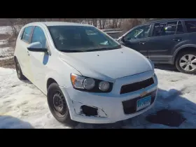 260.gm1h16 Chevrolet Sonic 2016 Glove Box 15618