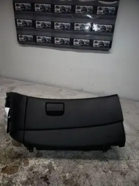 260.gm1i15 Chevrolet 2013-2015 Malibu Front Right Glove Box Door Oem L131225