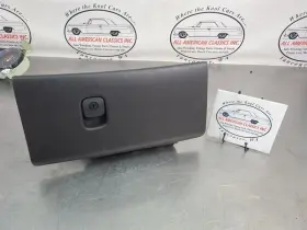 260.gm1z08 Chevrolet 2005-13 C6 Corvette Rh Passengers Side Dash Glove Box Assembly Black - Oem