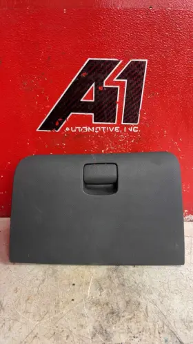 95937533 Chevrolet Geo 2013-2015 Chevy Spark Front Glove Box Grey