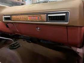 260.gm8577 Chevrolet Truck Tchev10 1977 Glove Box 703649 260.gm8577 Chevrolet Truck Tchev10 1977 Glove Box 703649