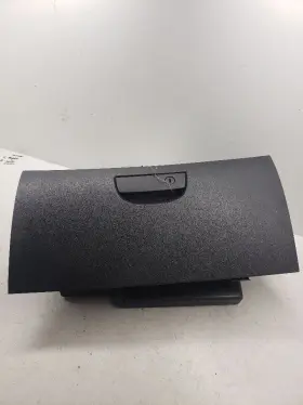 1lr661j1aa Chrysler 300 2010 Glove Box 1420120