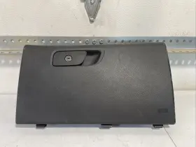 260.ch1k13 Chrysler 2013 200 Glove Box Oem