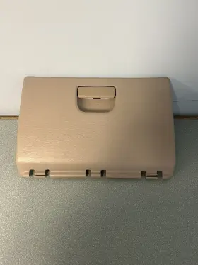 5009029aa Chrysler 2001-2007 Town And Country Glove Box P/n Genuine Oem Caravan