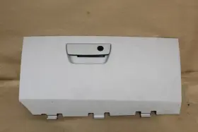 C303002ab753366 Chrysler 2008 2009 2010 Town And Country Glove Box Oem C303002ab753366 Chrysler 2008 2009 2010 Town And Country Glove Box Oem