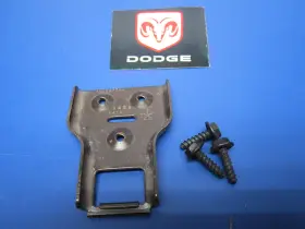 1000277aa Dodge 02 03 04 05 2002-2005 Ram Truck 1500 2500 3500 Glove Box Latch Striker