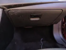 260.ch2j14 Dodge Avenger 2014 Glove Box 141535