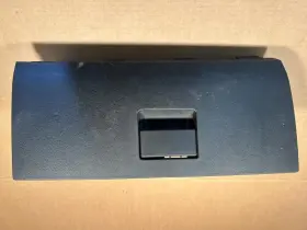 260.ch8m17 Dodge Truck Ram1500 2017 Glove Box 486359