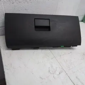 260.ch8n14 Dodge Truck 2014 Ram 2500 Oem Black Plastic Glove Box