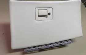F7lx-6306010-aaw Factory Oem Part 1997-98 Lincoln Mark Viii Ivory Glove Box Good Latch-dash Cream 97 8