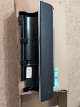 Jl1z7806010ca Fomoco Used Ford Expedition Dashboard Upper Glove Box Storage Door Oem 2018-21