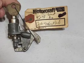 21a-7006081-a Ford 1942 1946 1947 1948 Passenger Car Glove Box Door Lock Coupe Sedan Used