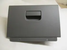 260-03022y Ford F150 Flint Gray Glovebox Glove Box Assembly Oem Lkq