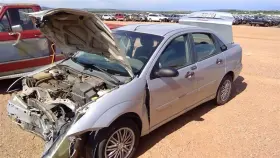 260.fd1f04 Ford Focus 2004 Glove Box 294168