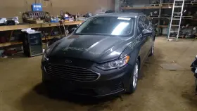 260.fd1l19 Ford Fusion 2019 Glove Box 888334