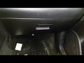 Ford 260.fd1o12 Taurus 2012 Glove Box 365501