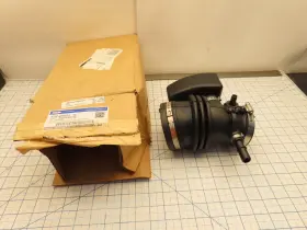 Ae5z-9b659-f Ford Air Intake Outlet Duct Hose Tube Resonator Box Is Trashy