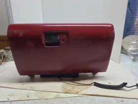F2tb-1506015-ab Ford 92-97 F-150 F-250 350 450 Truck Dash Glove Box Assembly Red