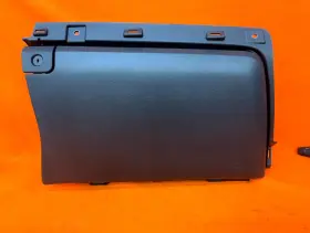 Hr3b63060t10ae Ford 2015-2023 Mustang Gt Dashboard Glove Box Storage Compartment