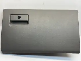 Kc3b-25060t10-bdw Ford 2020-2022 F350 Glove Box Compartment Oem From 2021